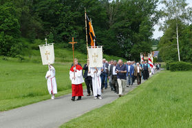 Bittprozession am Pfingstmontag (Foto: Karl-Franz Thiede)